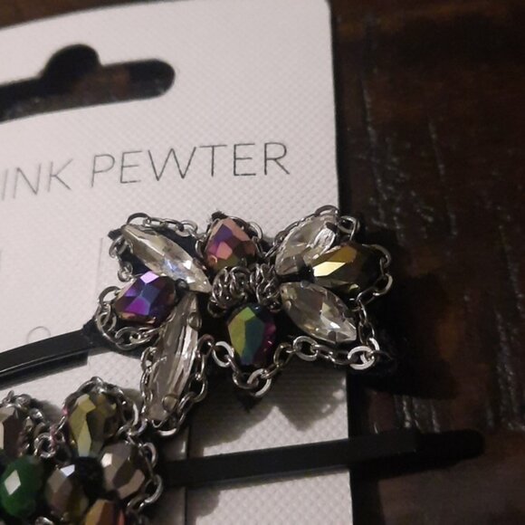 Bobby Pins - Picture 3 of 8